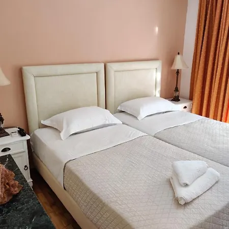 Cosy In Chalandri